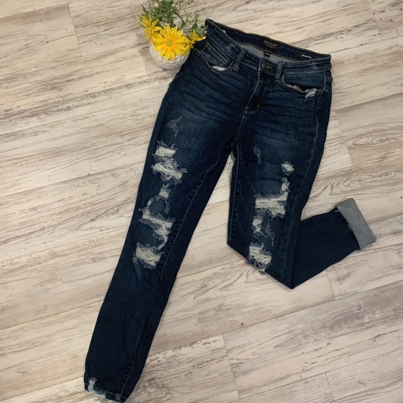 Judy Blue Denim - Judy Blues skinny distressed jean